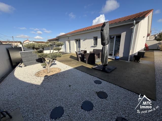 MAISON PLAIN PIED 85 M2 / GARAGE / TERRAIN 378 M2