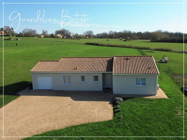Maison Plain pied 110m² 3 chambres Terrain 3046m² avec vue dégagée DPE A LA FORCE