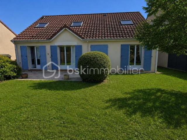 MAISON PLAIN PIED 160 m2 RARE SUR LE SECTEUR