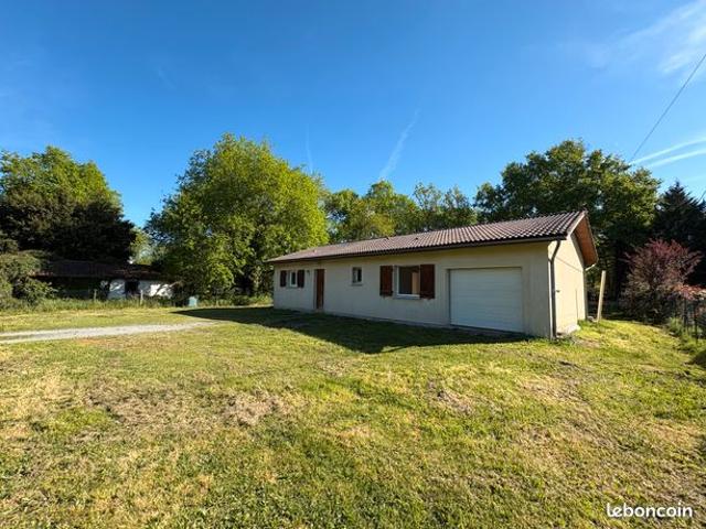 Maison plain pied 3 chambres – grand terrain 1 759 m² garage