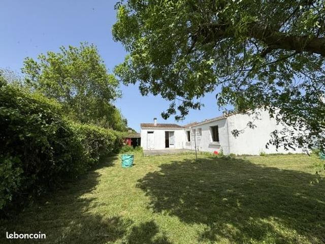 Maison plain pied 4 p | Jardin et garage |Portes de Rochefort