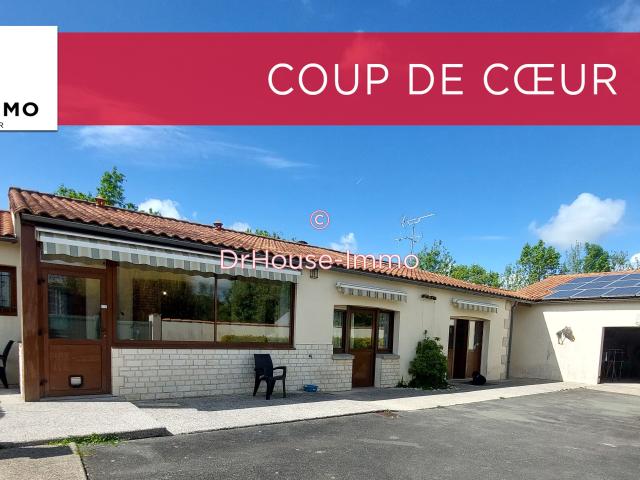 MAISON PLAIN PIED, 3 CHAMBRES, 2 GARAGES, JACUZZI, JARDIN