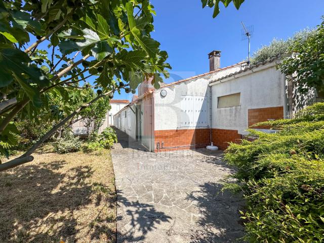 Maison Plain pied T3 rénovée avec jardin clos
