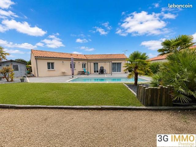 Maison plain pied | Terrain rare proche plage | Piscine et terrasse