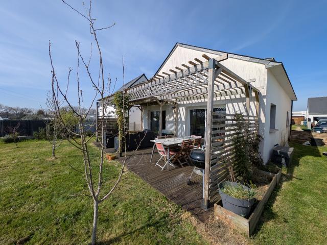 MAISON PLAIN PIED TOTAL AVEC 2 CHAMBRES BOURG DE CLEGUER