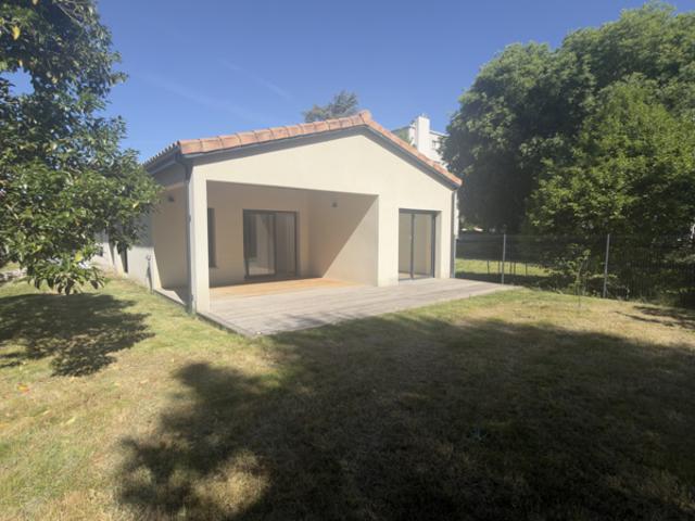 Valence Villa Plain Pied 4 Chambres 491m2 de terrain