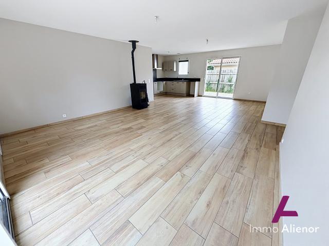 Maison plain pied à louer, 4 pièces Hostens 33125