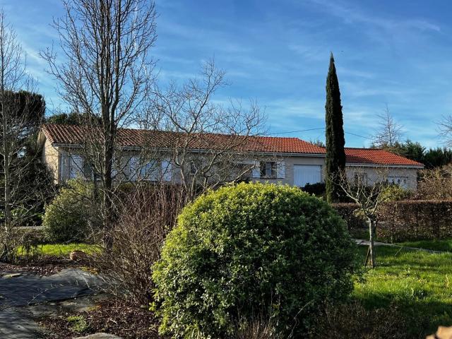 Maison plain pied au coeur d'un parc 164m² Cardeilhac