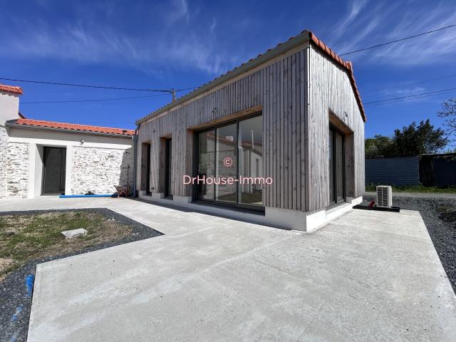 Maison plain pied avec jardin