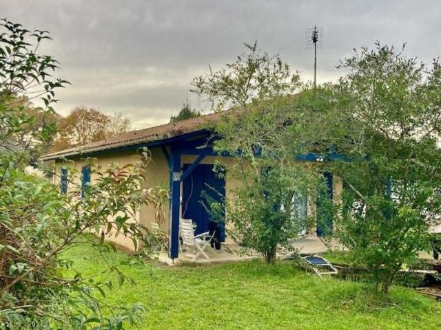 Maison plain pied avec jardin