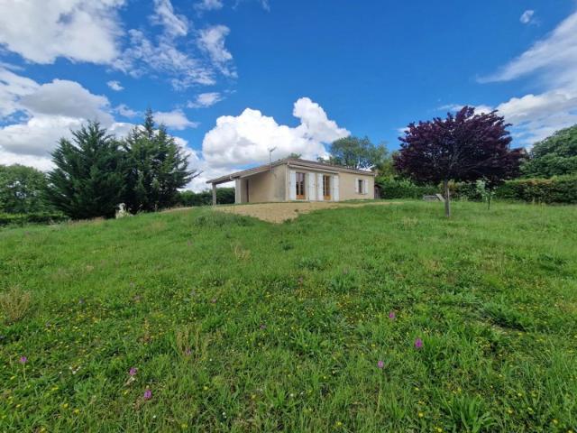 maison plain pied de type 3 avec jardin