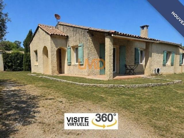 Maison plain pied, garage, terrain 826 m², au calme avec vue dég