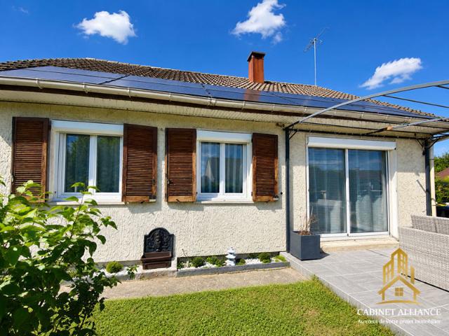 Maison plain pied Le Chatelet En Brie 4 pièce s