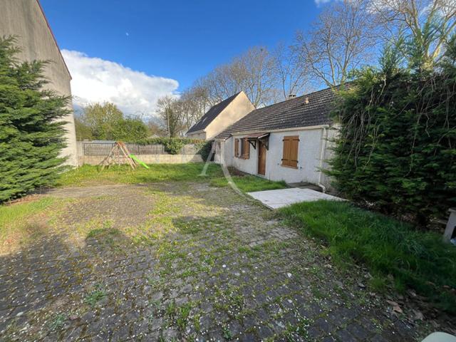 Maison Plain Pied Meaux secteur VAL FLEURI 3 ch,terrasse, jardin et stationnements