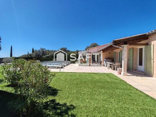 Maison plain pied, piscine, double garage