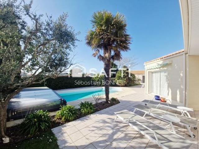 Maison plain pied sans travaux 157m² piscine garage double