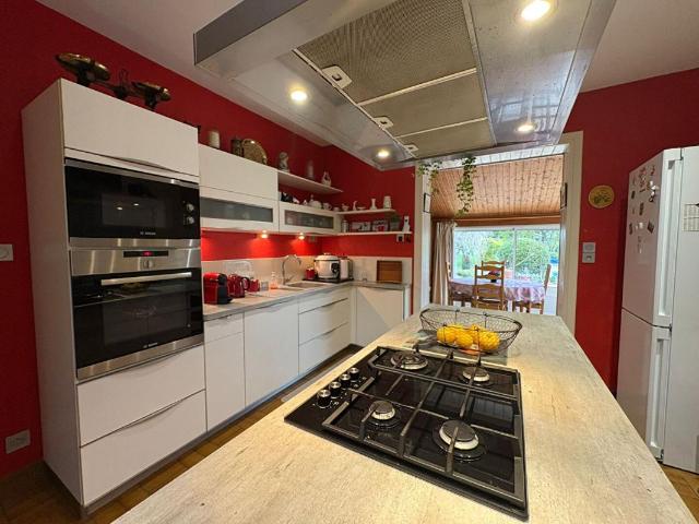 Maison plain pied Saint Fort Sur Le Ne 130m² AVEC PISCINE GARAGE