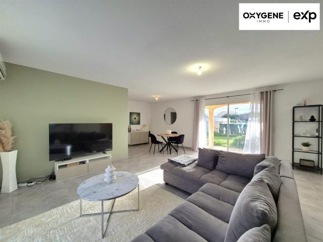 Maison plain pied sur 4 faces avec jardin et garage au calme 107m² Saint Hippolyte