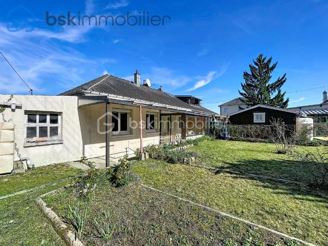 Maison plain pied sur cave garage 360m2 de terrain