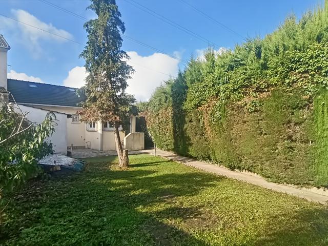 MAISON PLATEAU D'AVRON