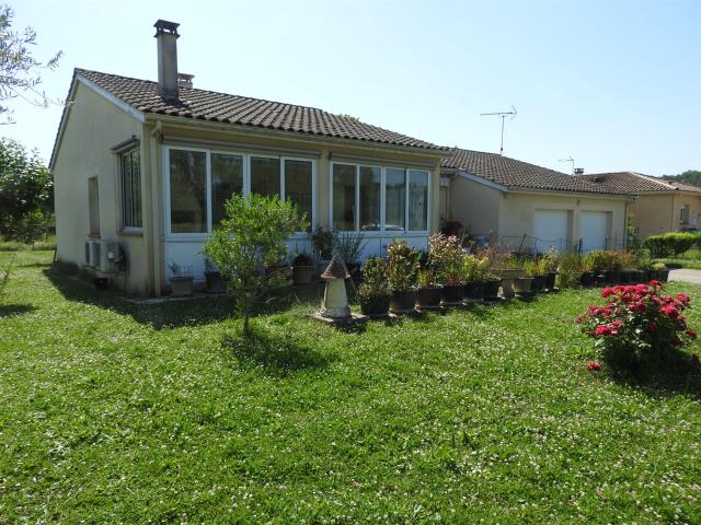 Maison plein pied 120m2 à Moissac 82 120m² Moissac