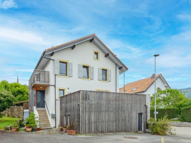 Maison pleine de charme au coeur de Suscévaz