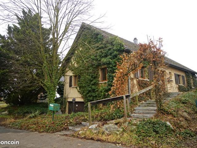 Maison pleine de potentiel pour réaliser votre projet à Logelheim