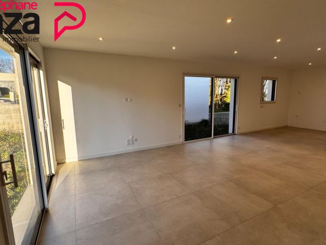 Maison Ploneis 4 pièce s