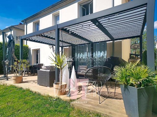 Maison PRÊTE A VIVRE 5 CHAMBRES SECTEUR PRIVILÉGIÉ
