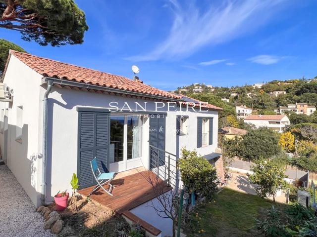 Maison proche mer et centre à pied 160m² Les Issambres