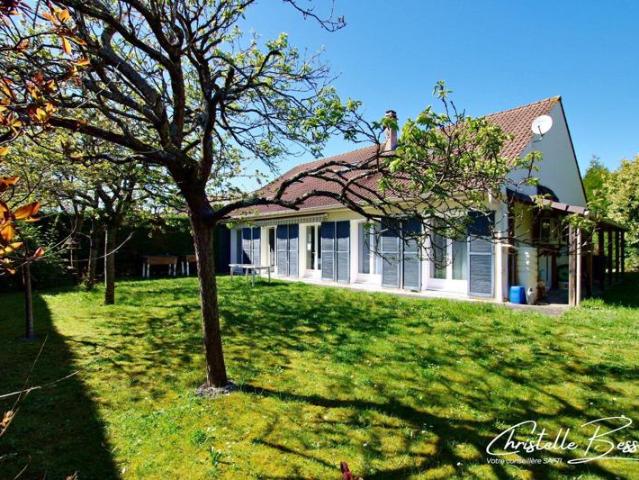 Maison proche centre ville 5 chambres dont 3 en RDC