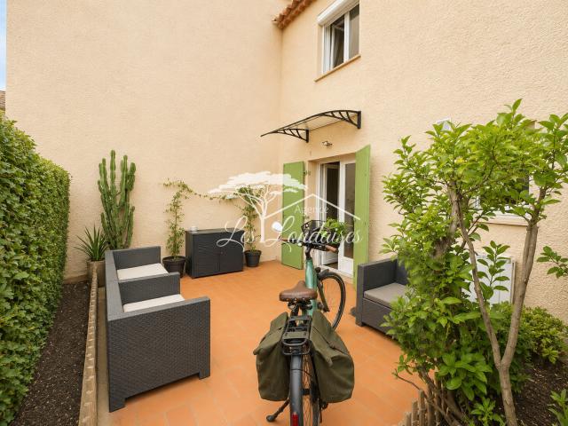 Maison familiale 4 chambres Jardin Terrasse à vendre à La Londe les Maures 83250