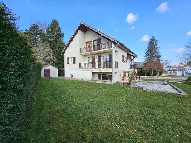 Maison proche commerces à Valdahon