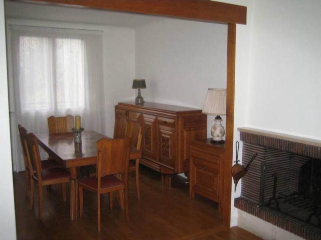 Maison proche commerces écoles et transports