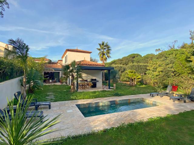 Maison proche de la plage de la Nartelle