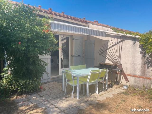 Maison proche golf, commerces, plage et port