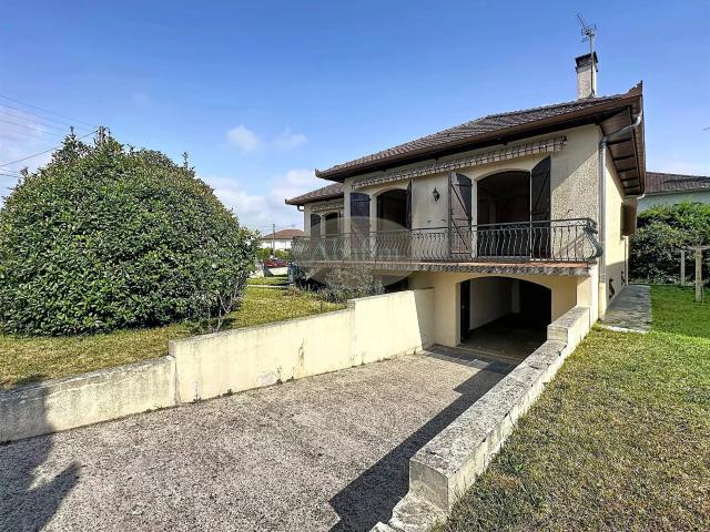 Maison Proche Tarbes 91m² Tarbes