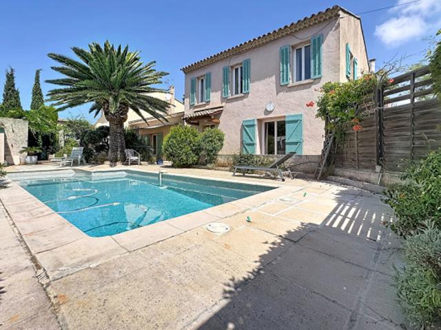 Maison Provençale TYPE4 avec piscine La Seyne Sud
