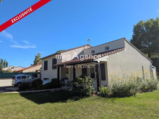 Agréable maison familiale PUYGOUZON
