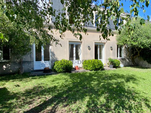 Maison R+1 avec chambre au RDC, jardin et stationnements CAUDERAN