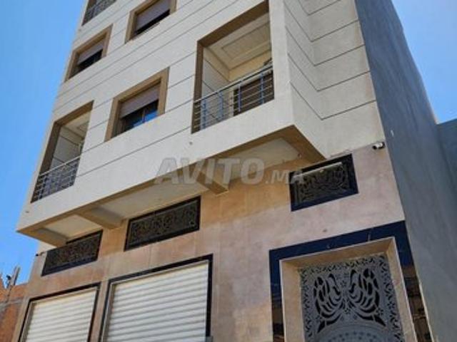 Maison R3 titréé de 116m² en Vente à Tanger AHLAN