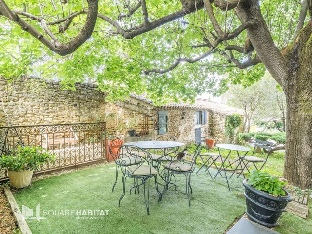Maison Rochegude 6 pièce s 140 m2 avec jardin. 140m² Rochegude