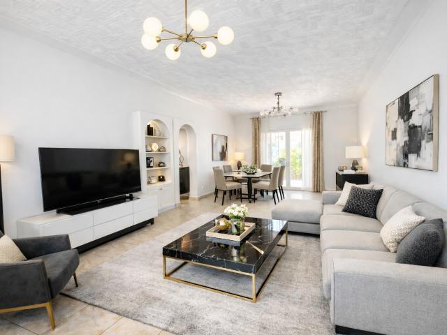 Maison Romainville 8 pièce s 149 m2