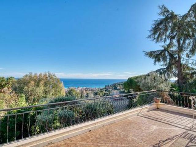 Maison ROQUEBRUNE CAP MARTIN