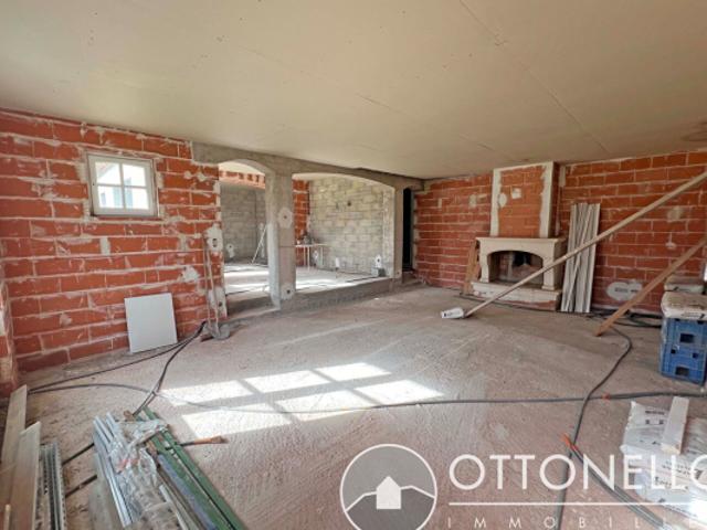 Maison Roquebrune Sur Argens 4 pièces 150 m2 avec garage et piscine