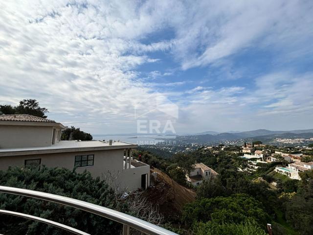 Maison Roquebrune Sur Argens 7 pièce s 225 m2