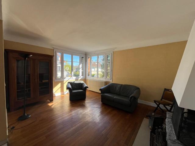Maison RDC 141 m2 6 pièces