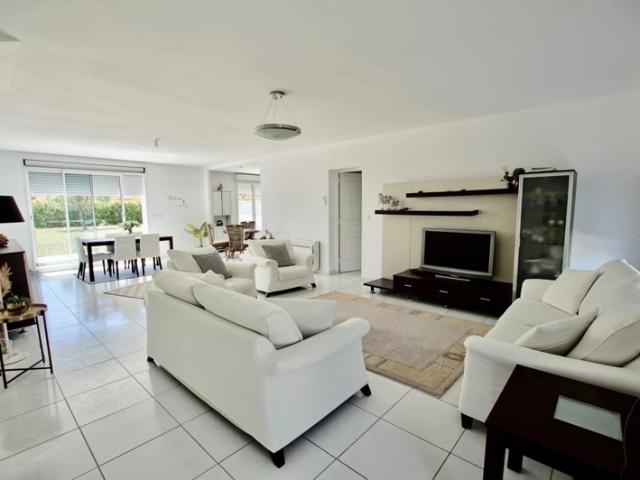 Maison RDC 142,91 m2