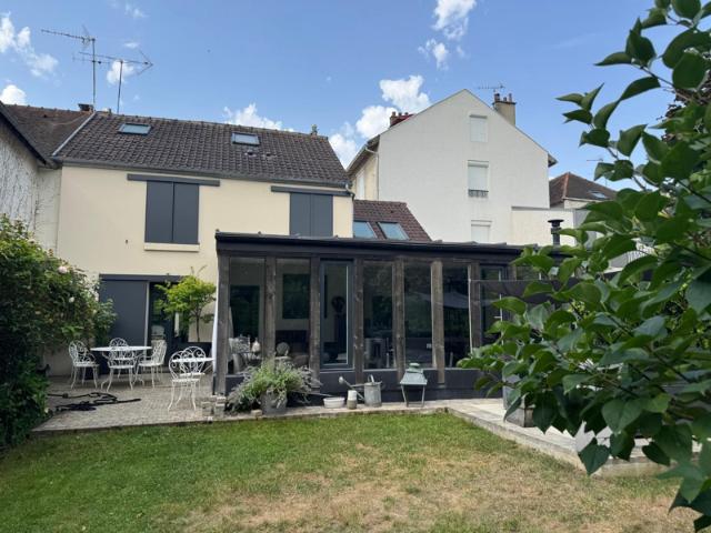 Maison RDC 142 m2 5 pièces