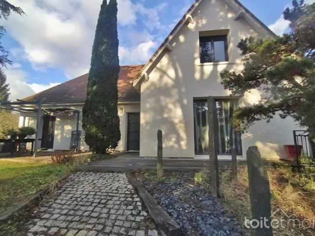 Maison RDC 166 m2 7 pièces